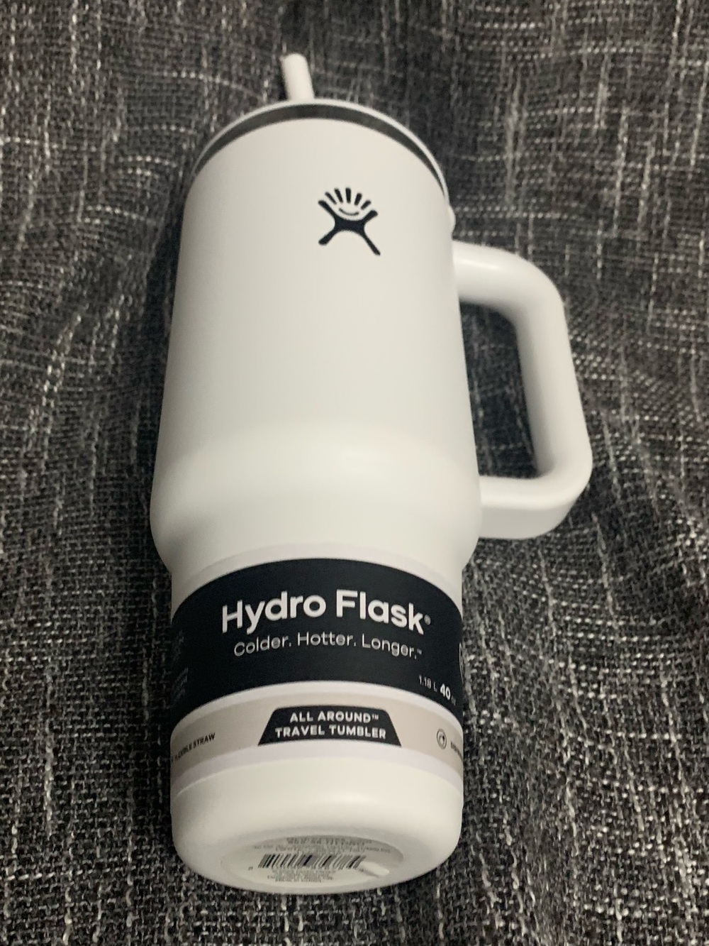 Hydro Flask White Travel Mug with Handle and Straw - Picture 4 of 6
